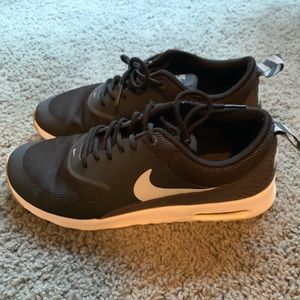 Nike Air Thea